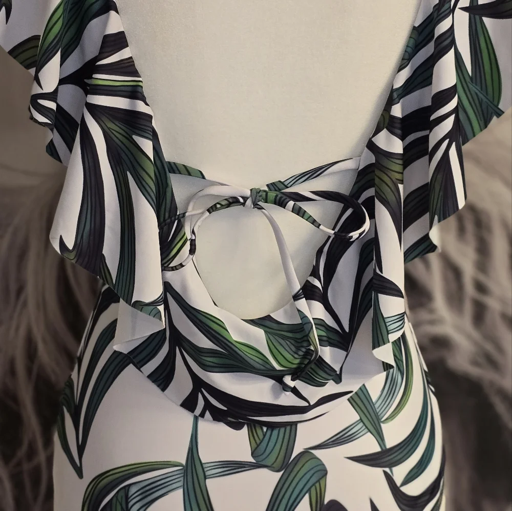Leaf Print Ruffle Swimsuit - Picture 3 of 3